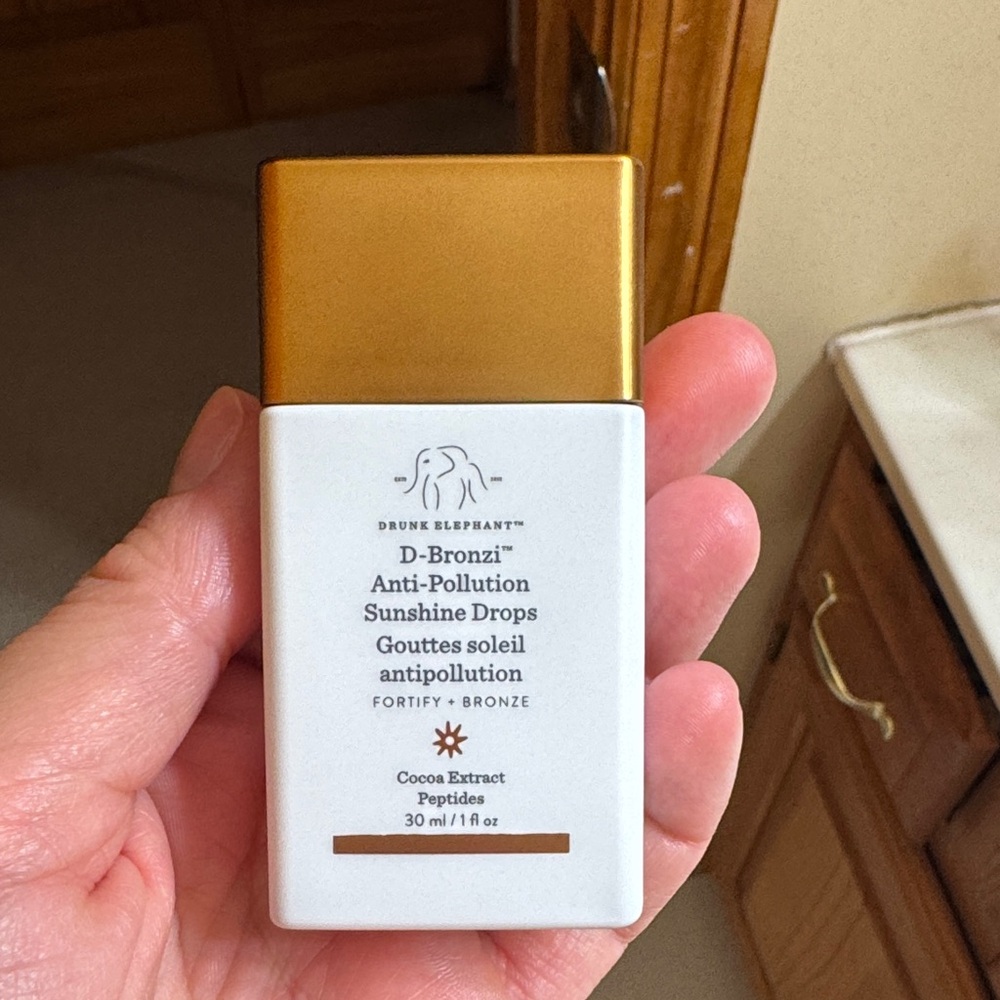 Drunk Elephant D-Bronzi Sunshine Drops with Gold Cap